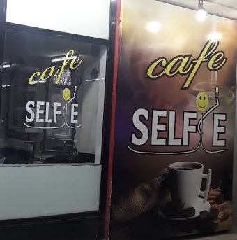 Selfie Cafe
